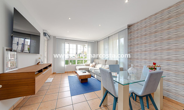 Objekte zum Wiederverkauf - Haus - Torrevieja - TORREVIEJA