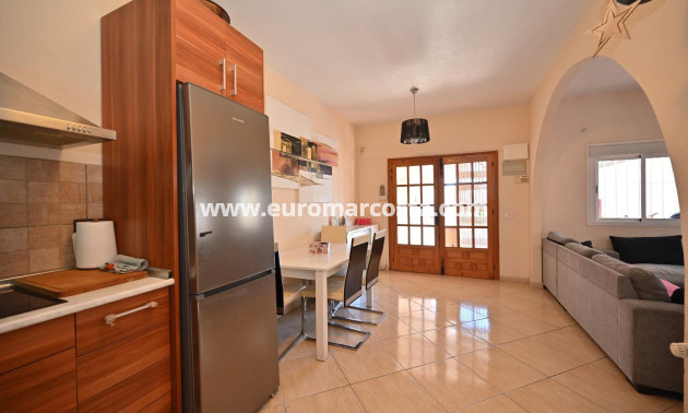 Objekte zum Wiederverkauf - Casa - Torrevieja - TORREVIEJA