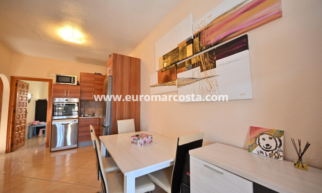 Objekte zum Wiederverkauf - Casa - Torrevieja - TORREVIEJA