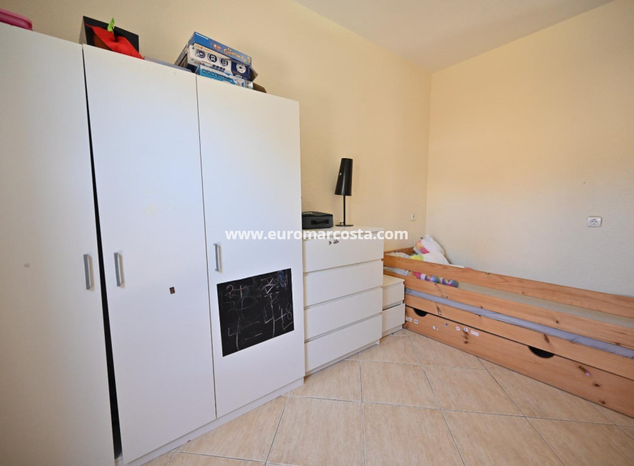 Objekte zum Wiederverkauf - Casa - Torrevieja - TORREVIEJA
