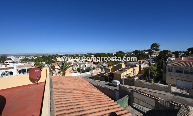 Objekte zum Wiederverkauf - Casa - Torrevieja - TORREVIEJA