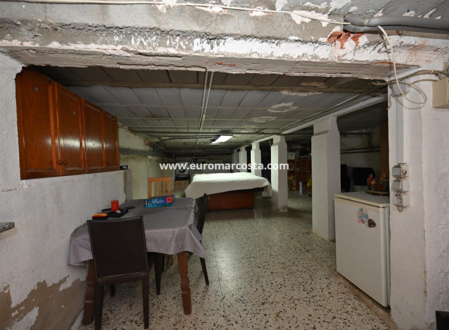 Objekte zum Wiederverkauf - Casa - Torrevieja - TORREVIEJA