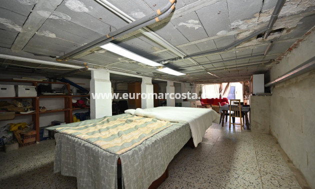 Objekte zum Wiederverkauf - Casa - Torrevieja - TORREVIEJA