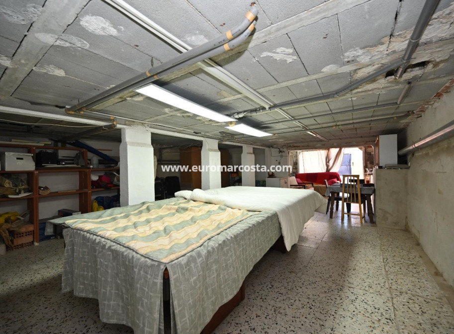 Objekte zum Wiederverkauf - Casa - Torrevieja - TORREVIEJA