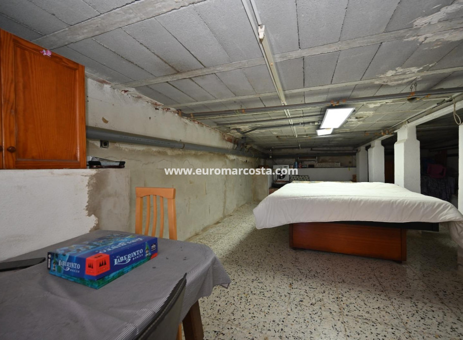 Objekte zum Wiederverkauf - Casa - Torrevieja - TORREVIEJA