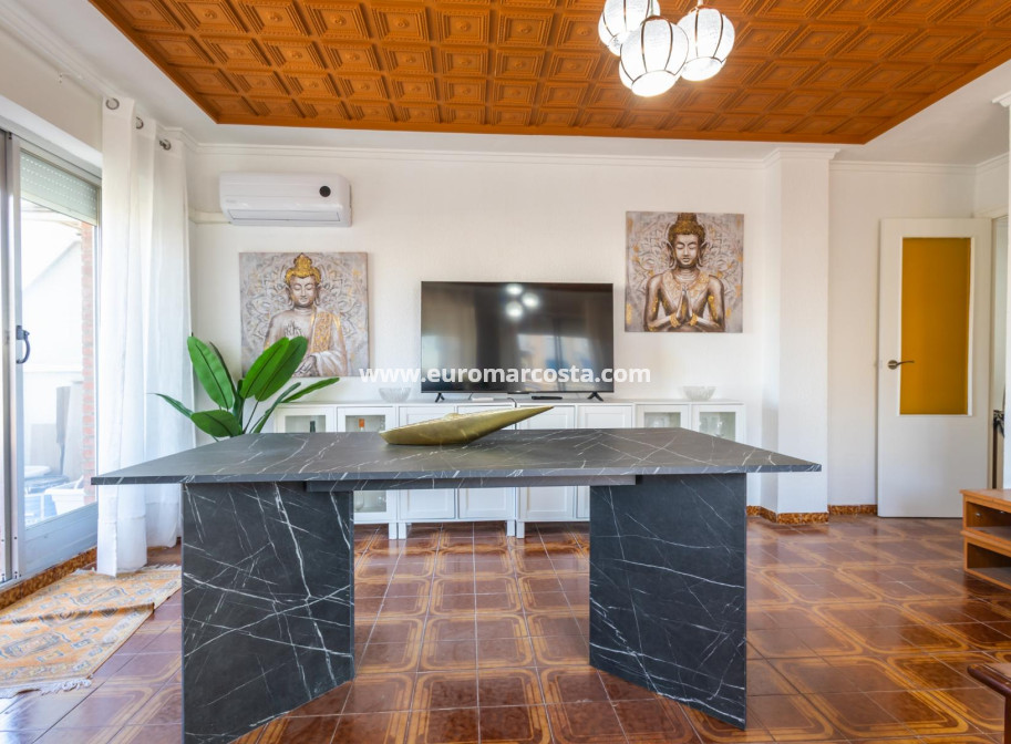 Objekte zum Wiederverkauf - Wohnung - Torrevieja - TORREVIEJA