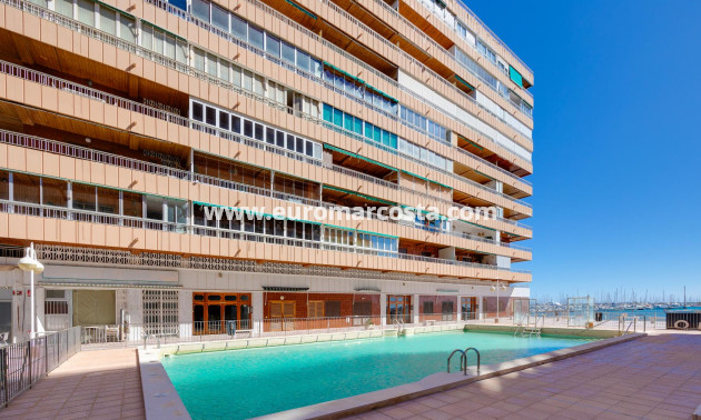 Objekte zum Wiederverkauf - Wohnung - Torrevieja - TORREVIEJA