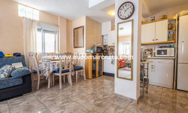 Objekte zum Wiederverkauf - Haus - Torrevieja - torreta III