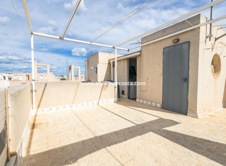 Objekte zum Wiederverkauf - Haus - Torrevieja - torreta III