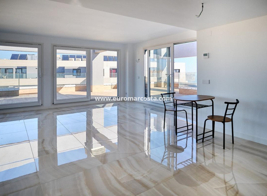 Objekte zum Wiederverkauf - Penthouse - Torrevieja - TORREVIEJA