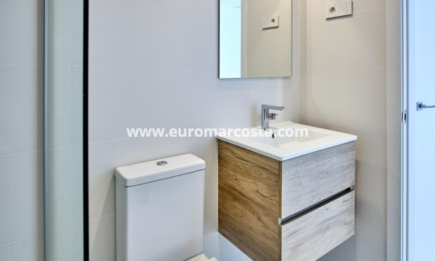 Objekte zum Wiederverkauf - Penthouse - Torrevieja - TORREVIEJA