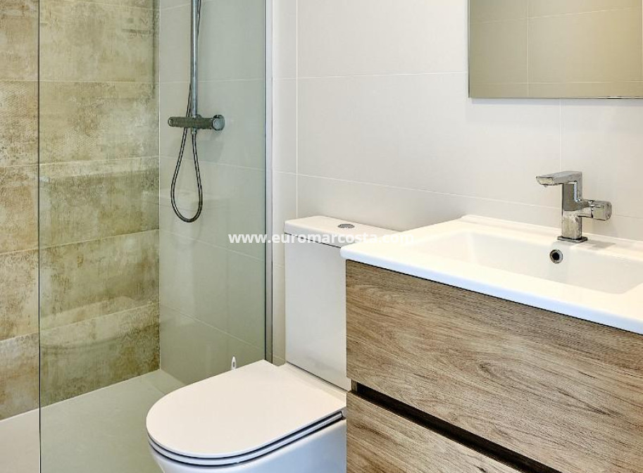 Objekte zum Wiederverkauf - Penthouse - Torrevieja - TORREVIEJA
