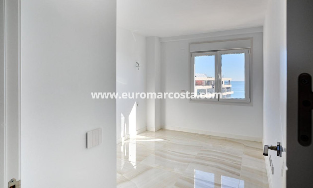 Objekte zum Wiederverkauf - Penthouse - Torrevieja - TORREVIEJA