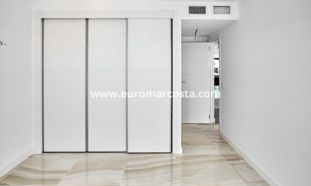 Objekte zum Wiederverkauf - Penthouse - Torrevieja - TORREVIEJA