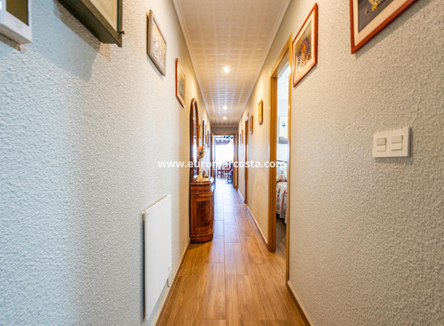 Venta - Apartamento / piso - Torrevieja - TORREVIEJA
