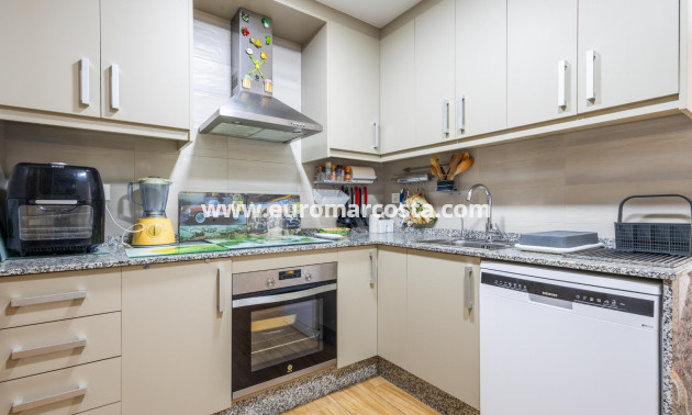 Venta - Apartamento / piso - Torrevieja - TORREVIEJA