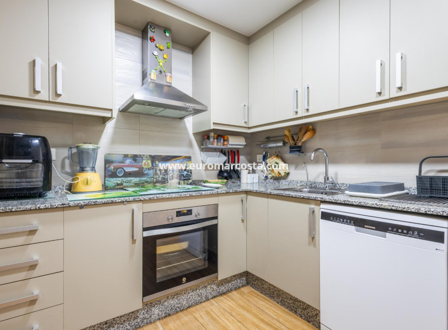 Venta - Apartamento / piso - Torrevieja - TORREVIEJA