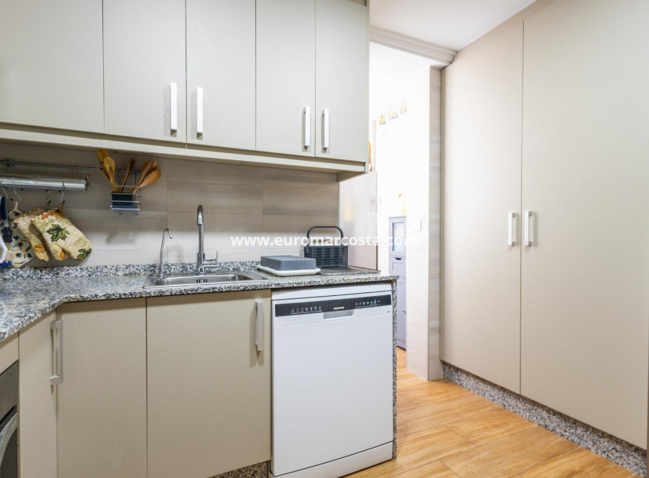 Venta - Apartamento / piso - Torrevieja - TORREVIEJA