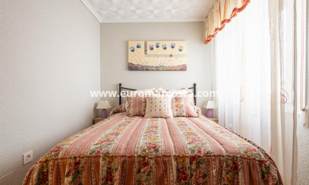Venta - Apartamento / piso - Torrevieja - TORREVIEJA
