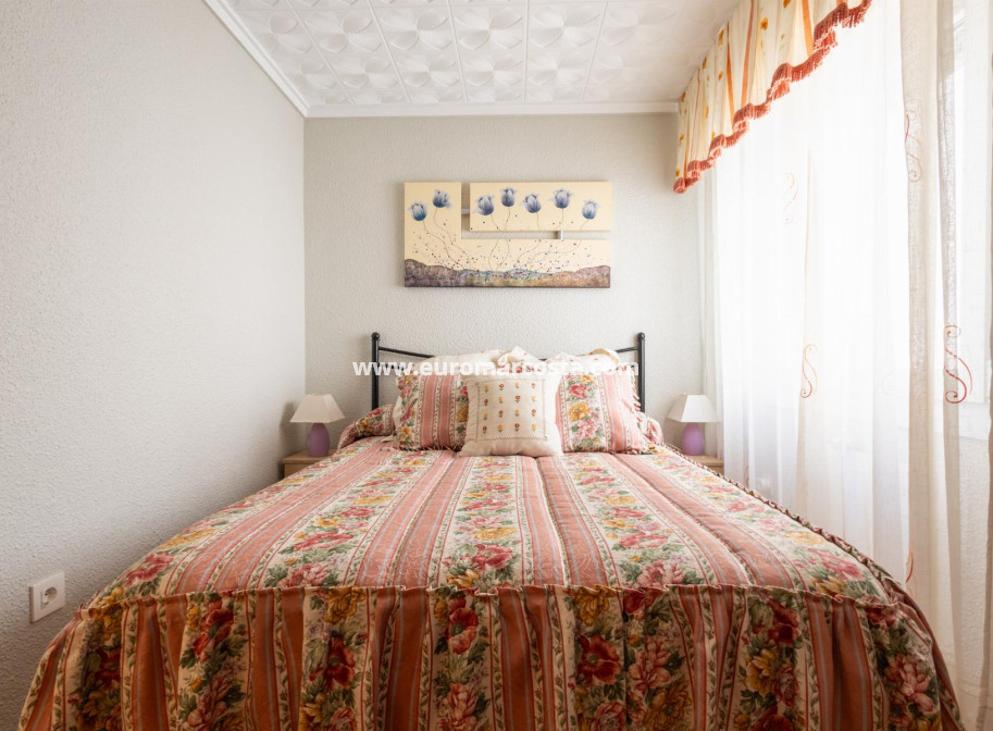 Venta - Apartamento / piso - Torrevieja - TORREVIEJA