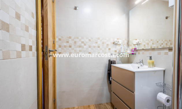 Venta - Apartamento / piso - Torrevieja - TORREVIEJA