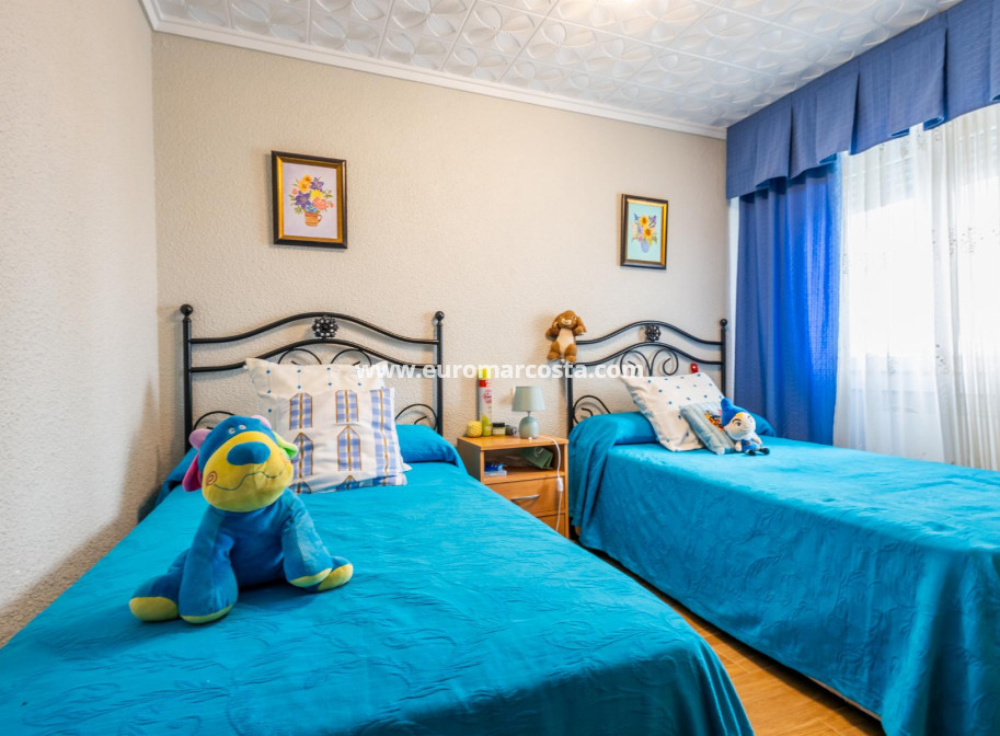 Venta - Apartamento / piso - Torrevieja - TORREVIEJA