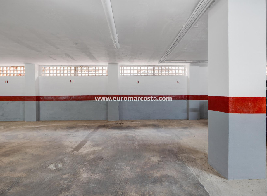 Sale - Apartment / flat - Torrevieja - Piscinas naturales