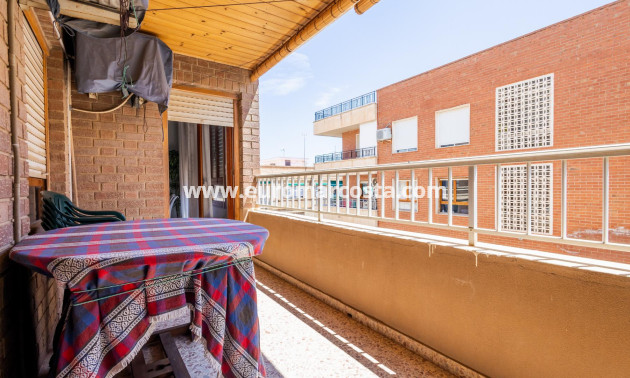 Objekte zum Wiederverkauf - Wohnung - Torrevieja - TORREVIEJA
