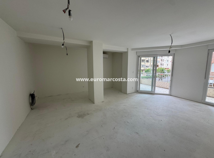 Sale - Apartment / flat - Torrevieja - TORREVIEJA