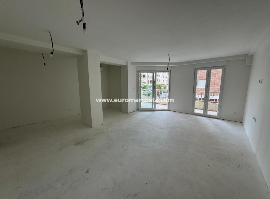 Sale - Apartment / flat - Torrevieja - TORREVIEJA