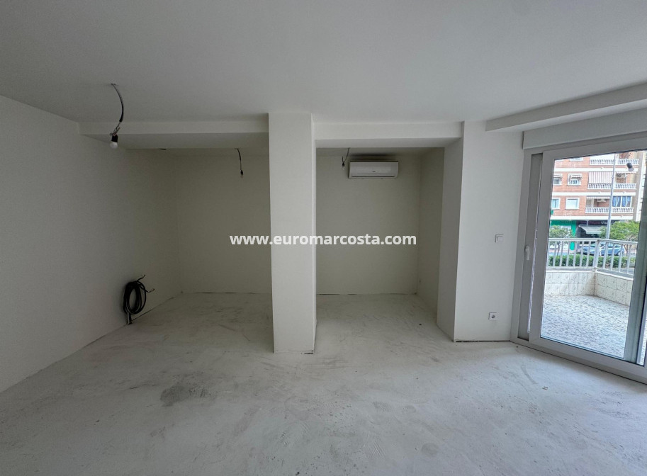 Sale - Apartment / flat - Torrevieja - TORREVIEJA