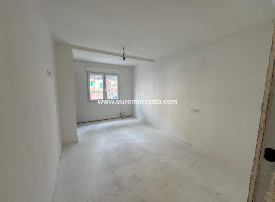 Sale - Apartment / flat - Torrevieja - TORREVIEJA