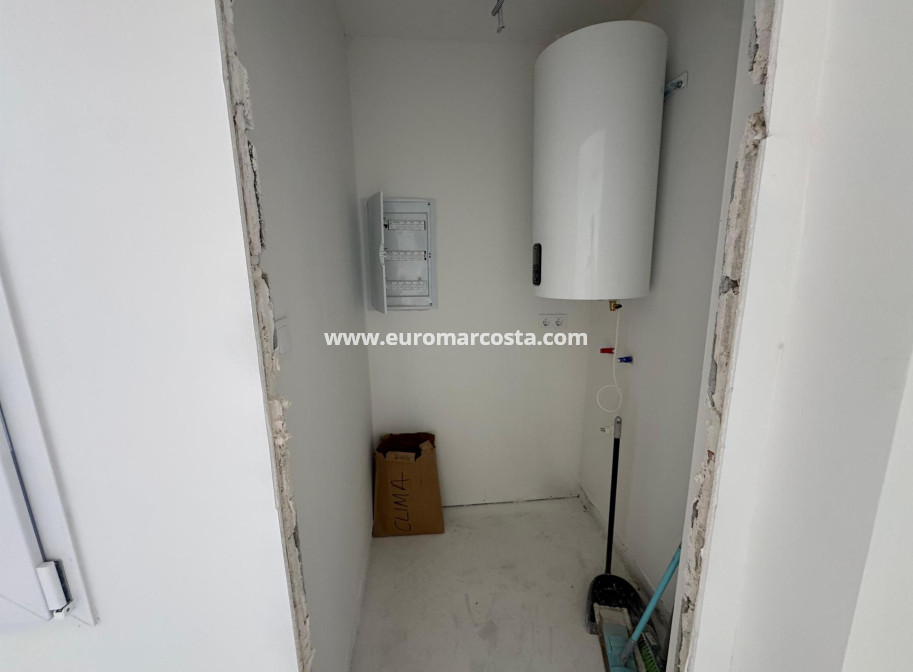 Sale - Apartment / flat - Torrevieja - TORREVIEJA