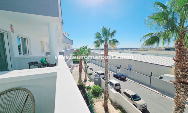Venta - Apartamento / piso - Orihuela Costa - Villamartín-Las Filipinas