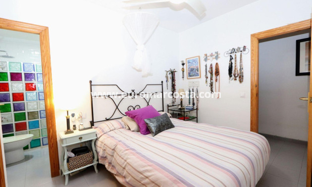 Sale - Apartment / flat - Torrevieja - Playa Flamenca