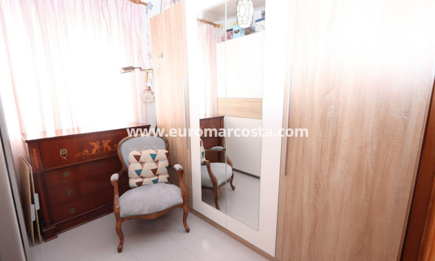 Sale - Apartment / flat - Torrevieja - Playa Flamenca