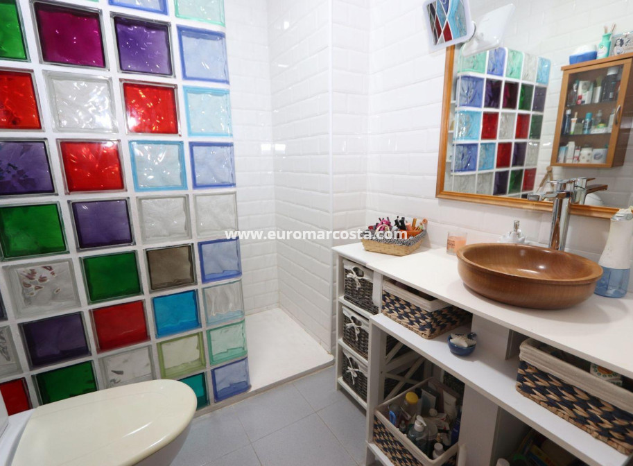 Sale - Apartment / flat - Torrevieja - Playa Flamenca