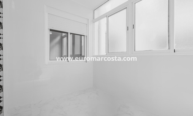 Objekte zum Wiederverkauf - Penthouse - Torrevieja - TORREVIEJA