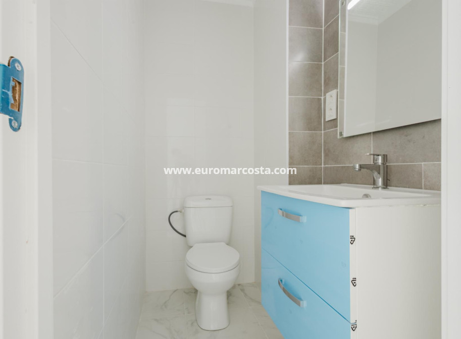 Objekte zum Wiederverkauf - Penthouse - Torrevieja - TORREVIEJA