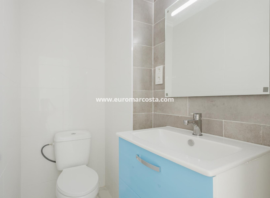 Objekte zum Wiederverkauf - Penthouse - Torrevieja - TORREVIEJA