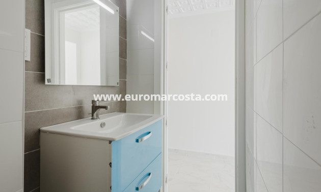 Objekte zum Wiederverkauf - Penthouse - Torrevieja - TORREVIEJA