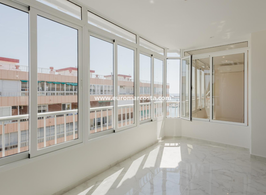 Objekte zum Wiederverkauf - Penthouse - Torrevieja - TORREVIEJA