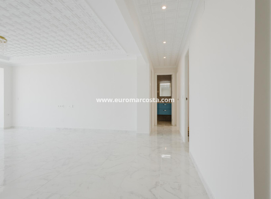 Objekte zum Wiederverkauf - Penthouse - Torrevieja - TORREVIEJA
