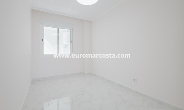 Objekte zum Wiederverkauf - Penthouse - Torrevieja - TORREVIEJA