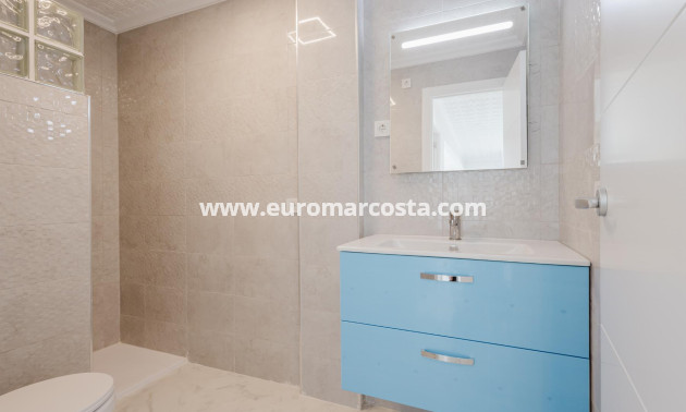 Objekte zum Wiederverkauf - Penthouse - Torrevieja - TORREVIEJA