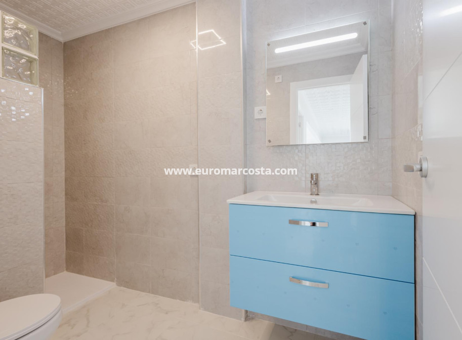 Objekte zum Wiederverkauf - Penthouse - Torrevieja - TORREVIEJA
