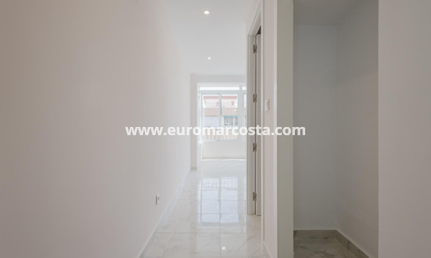 Objekte zum Wiederverkauf - Penthouse - Torrevieja - TORREVIEJA