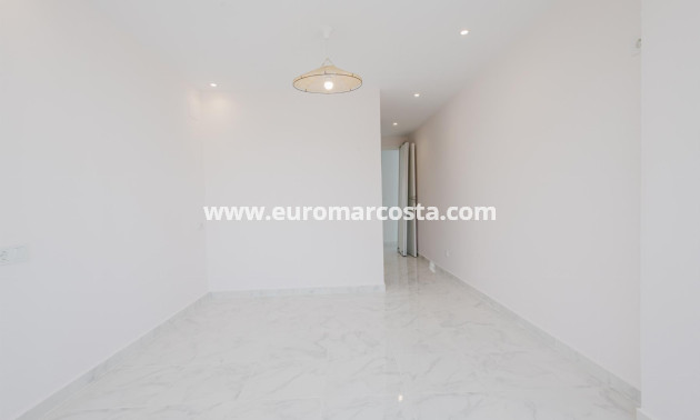 Objekte zum Wiederverkauf - Penthouse - Torrevieja - TORREVIEJA