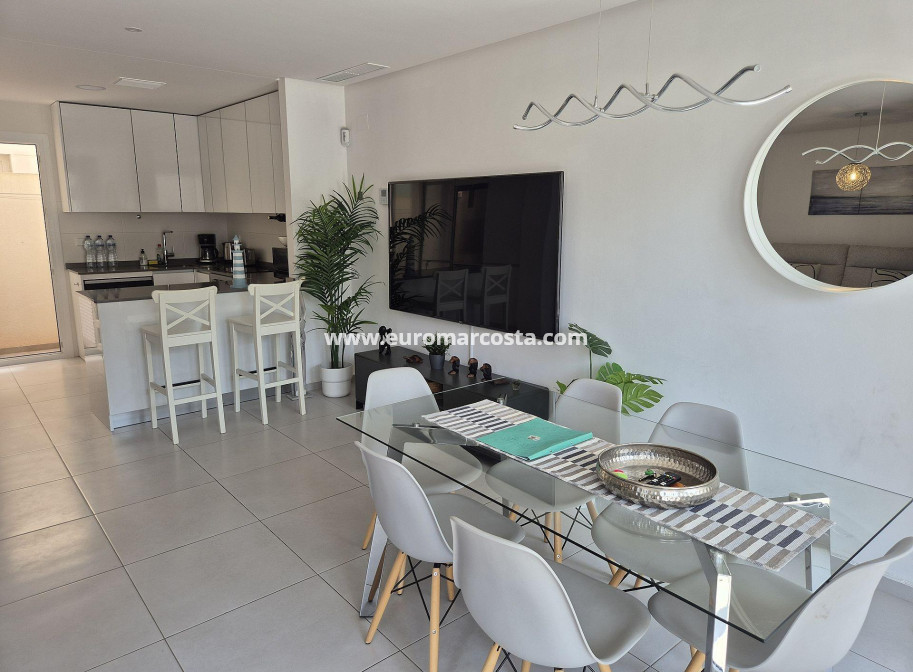 Sale - Townhouse - Torrevieja - Aguas Nuevas