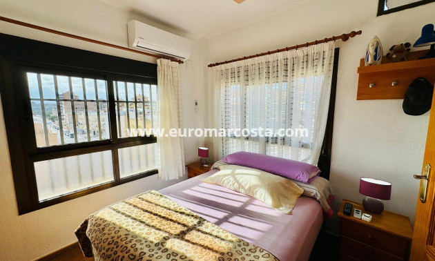 Venta - Apartamento / piso - Torrevieja - PLAYA DE LA MATA